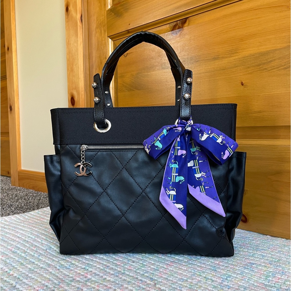 100% Authentic CHANEL Black Large Tote Bag w/Pouch Silver Hardware